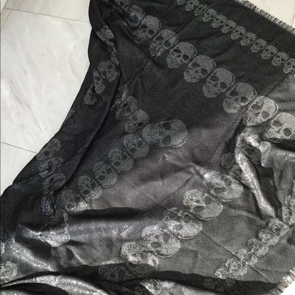 Zadig and Voltaire NWT Kerry Jac Large Scarf - Picture 7 of 12